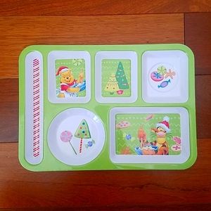 👶NWOT Light green/red Winnie the Pooh Christmas plastic baby food tray One size